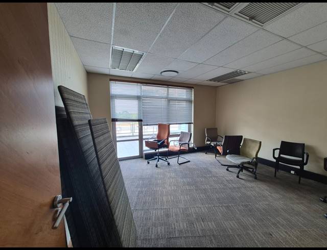 609M² OFFICE TO LET IN ILLOVO